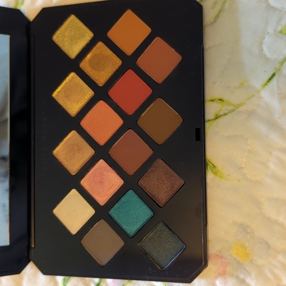 Makeup palette bundle. Some swatched or lightly used some more than others. - Picture 3 of 9